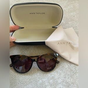 New Ann Taylor tortoiseshell sunglasses